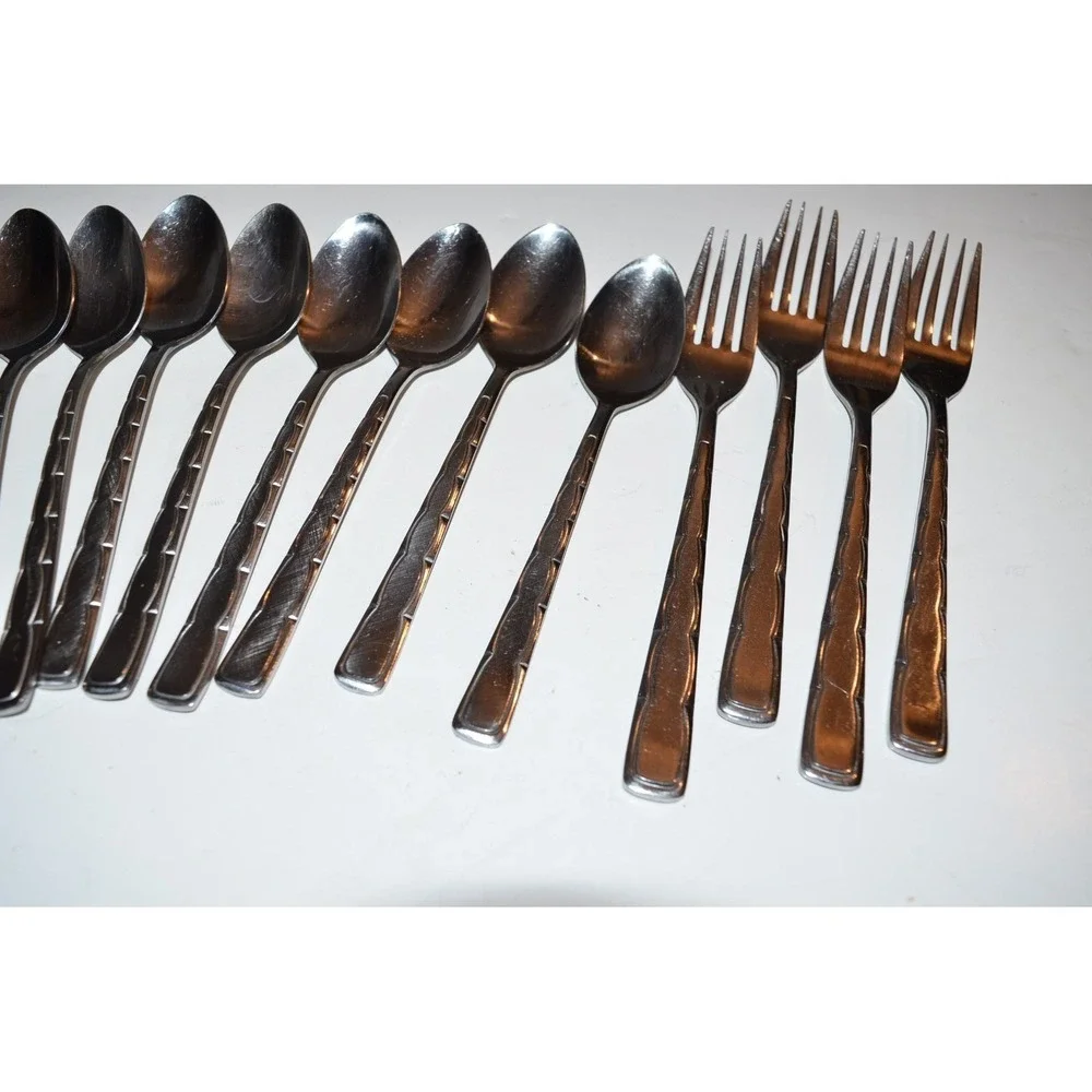 Reed & Barton Rebacraft Swagger Stainless Steel Flatware Set 20 pcs See Photos